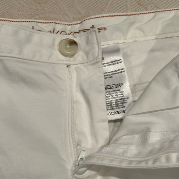Dockers shorts Bundle!!! - Picture 10 of 13